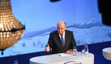 L'Union européenne devrait envisager de constituer une armée commune, estime son responsable de la défense