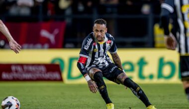 Neymar prolonge avec le Santos FC jusqu'à fin 2026