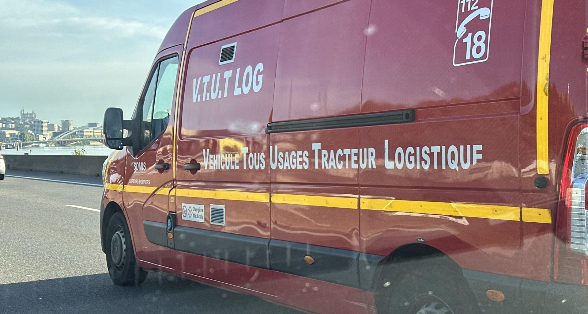 Nord de Lyon : deux adolescents meurent dans un accident 