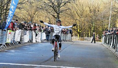 Mattéo Garnier vainqueur sur le cyclo-cross de Grand-Champ