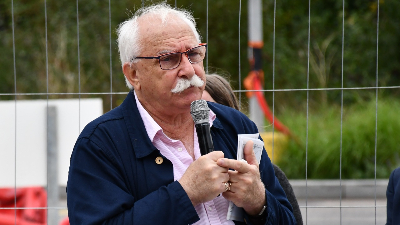 le maire de Saint-Fons dénonce un projet qui "sacrifie la santé des quartiers populaires"