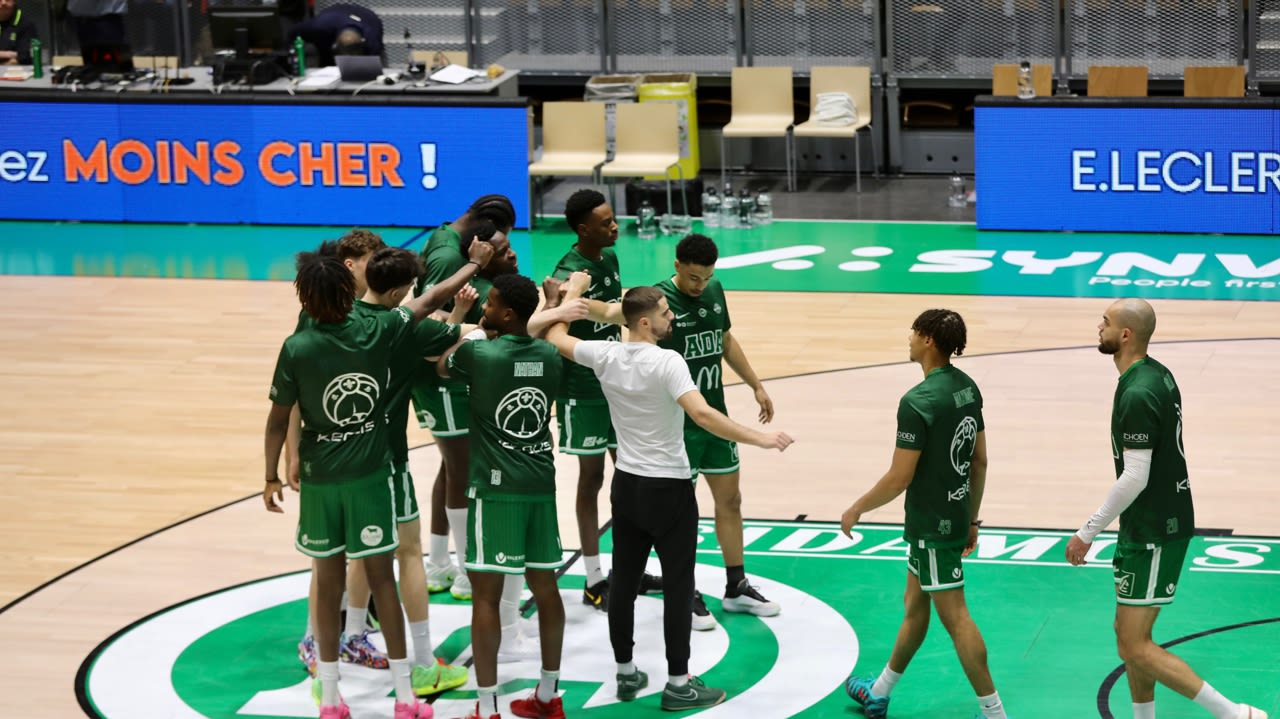 Les Blésois à l’échauffement.