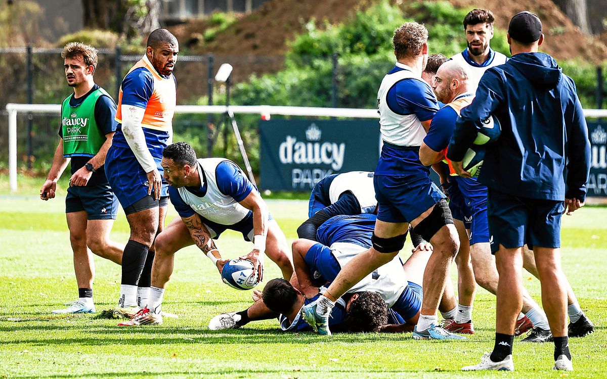 « On va transformer une contrainte en opportunité » : le RC Vannes va rester en stage entre les déplacements à Grenoble et Oyonnax