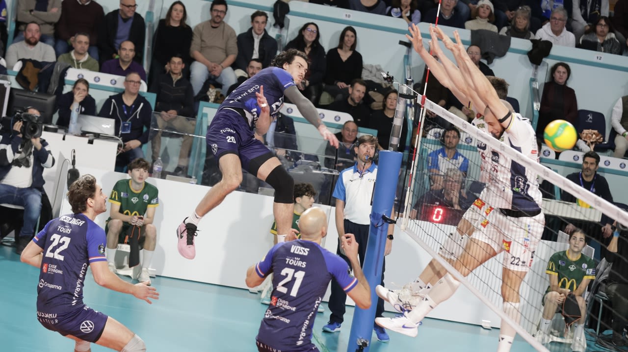 Mujanovic a inscrit 6 points lors du premier set contre Trento, ce 6 janvier 2026, en Ligue des champions.