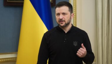 20 immeubles résidentiels et l'ambassade du Qatar endommagés à Kiev