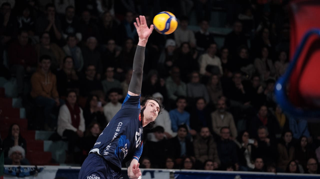 Nik Mujanovic est en forme ce samedi soir.