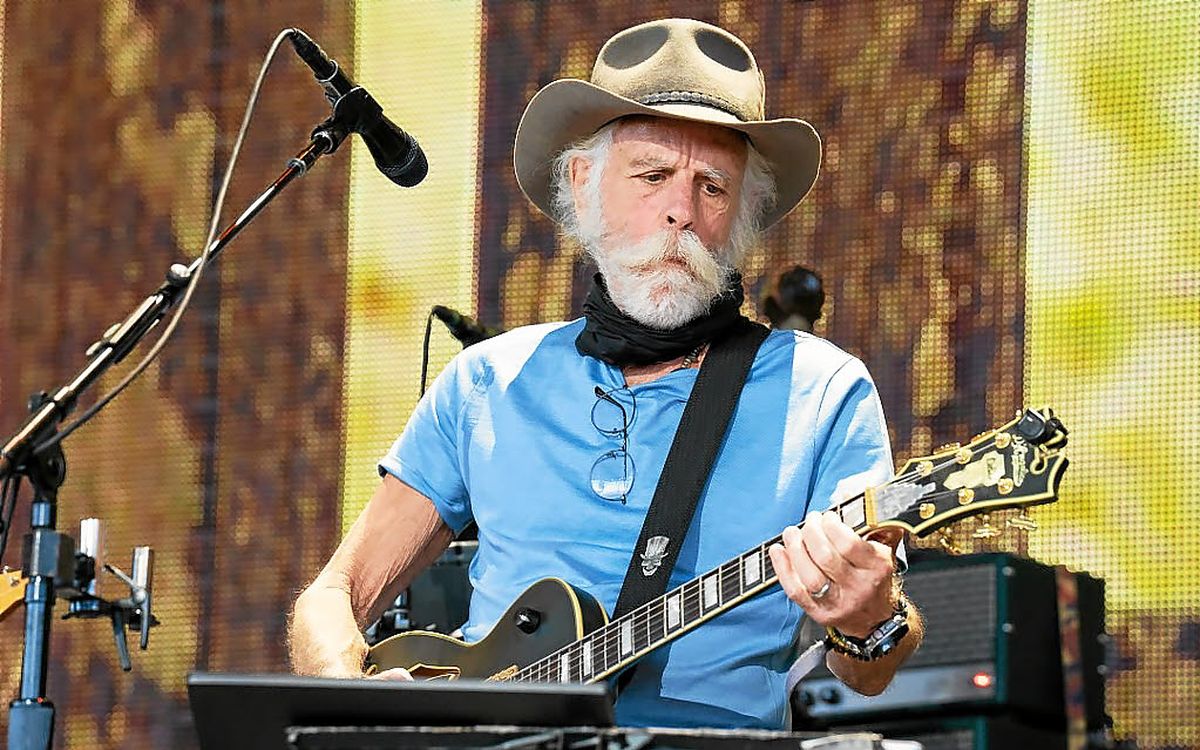 Son « talent artistique unique a révolutionné la musique américaine » : décès à 78 ans de Bob Weir, guitariste des Grateful Dead