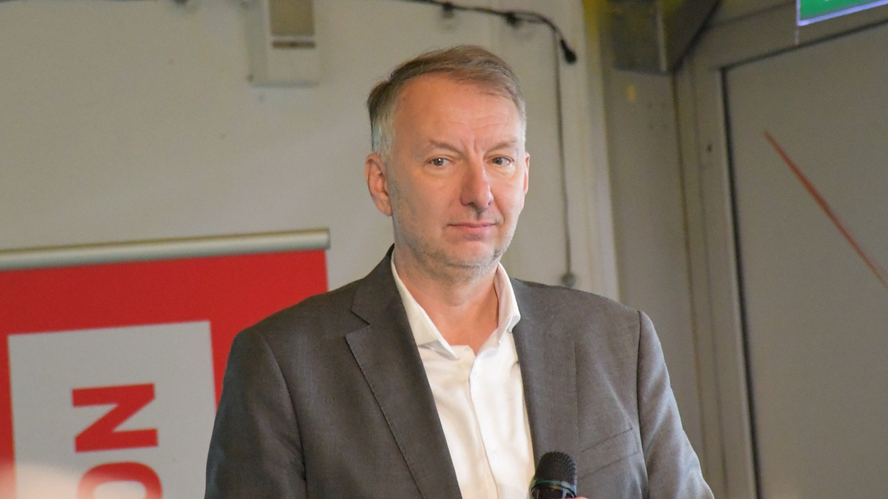 Bruno Bernard propose une bourse des stages de 3e pour lutter contre les inégalités