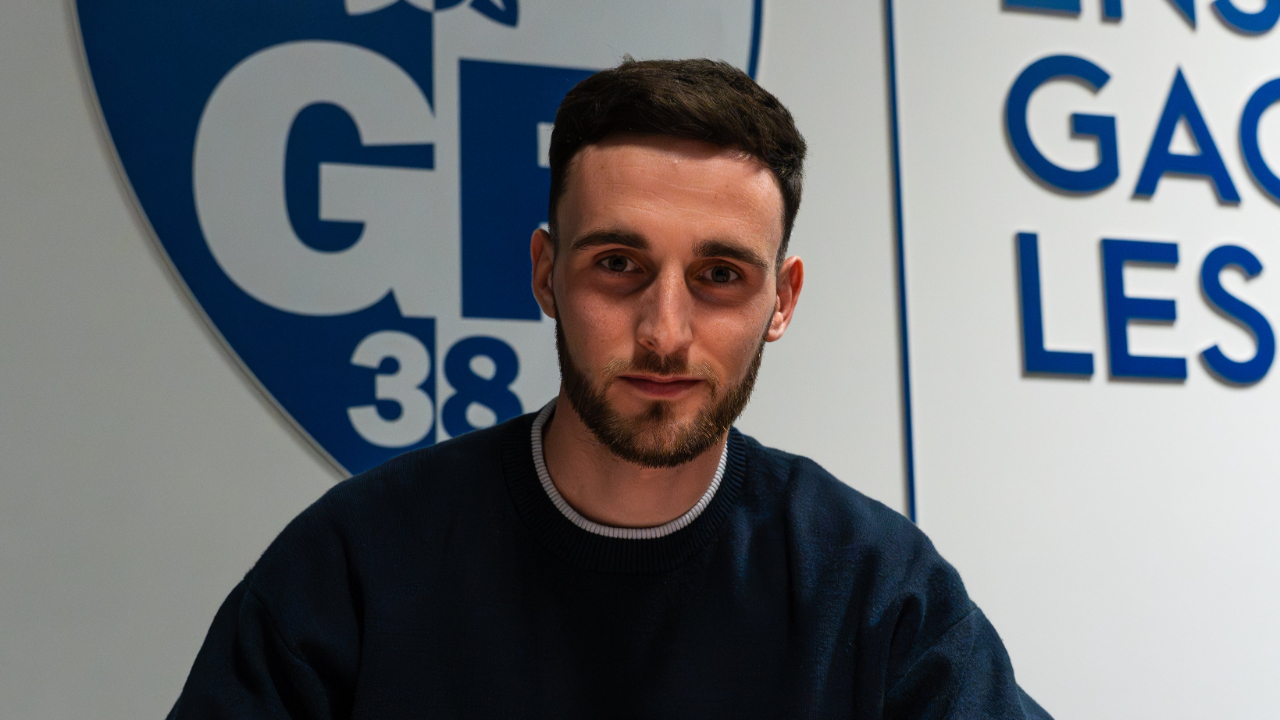 un jeune attaquant d'Orléans rejoint Grenoble