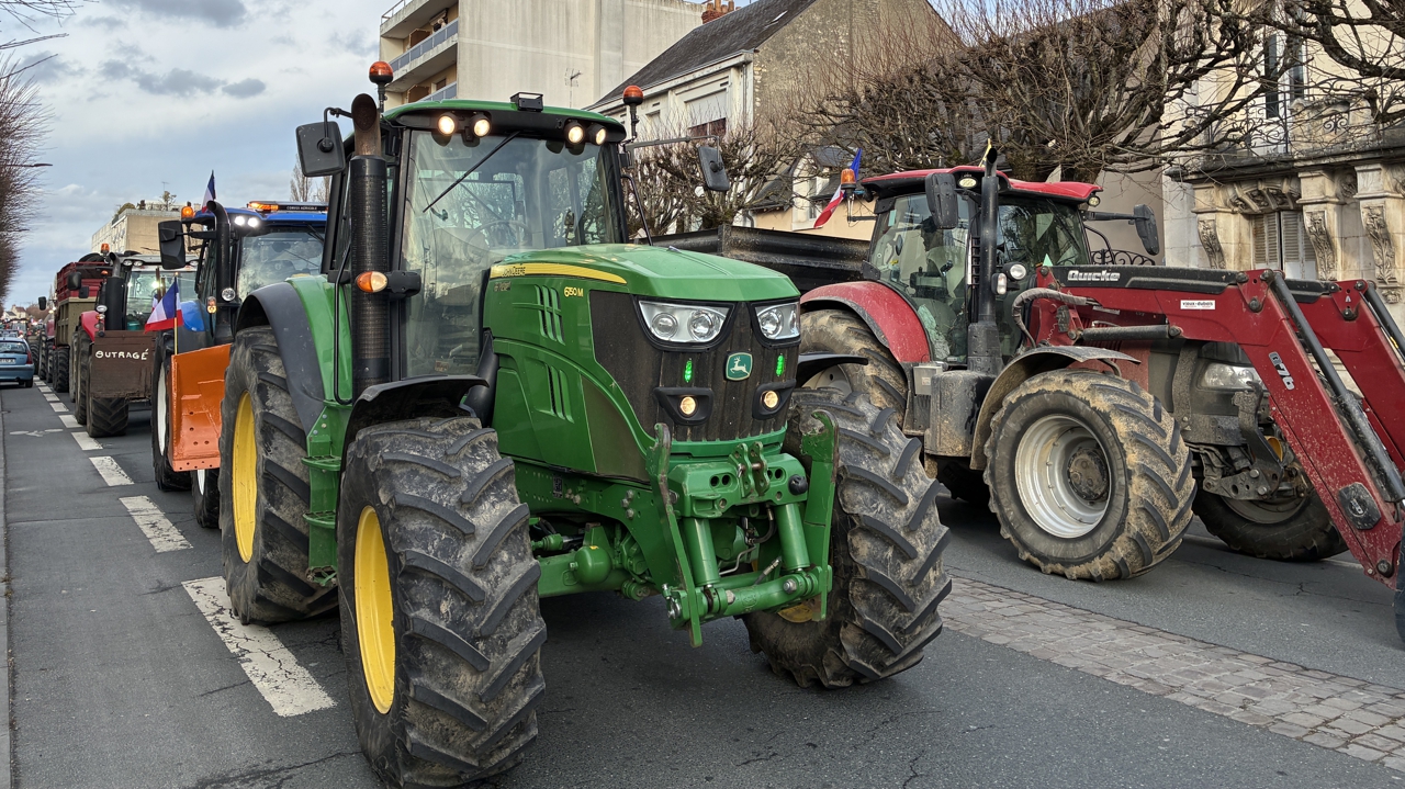 les agriculteurs du Centre-Ouest restent mobilisés