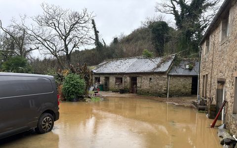 DIRECT - Fortes pluies : Plougonvelin et Morgat sous l'eau, plus de trains entre Brest-Quimper jusqu'à vendredi, des cumuls impressionnants