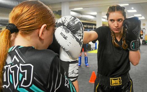 Ancienne championne de France de karaté, Andrea Le Bouhellec, combattante de 23 ans au KFB Boxing Club Briochin, sera sur la carte amateur de la 11e édition de l’Élite Fight face Lucie Chevrette.