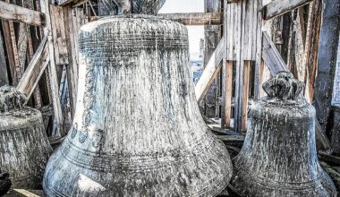 Pourquoi la cloche de la mairie de Rennes ne sonne-t-elle pas ?