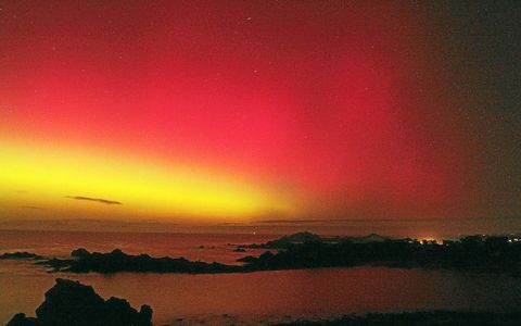 La Pointe An Alouestenn, à Plougasnou (29) illuminée.