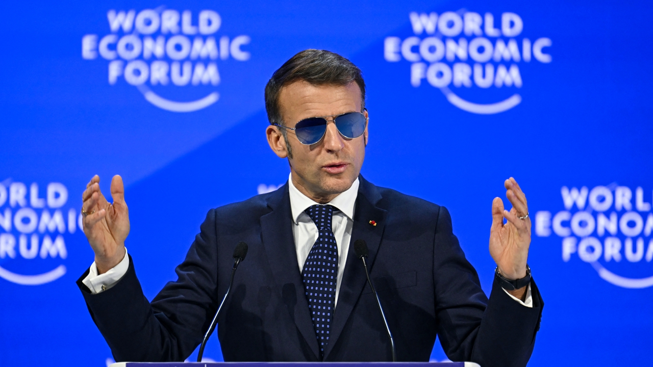 Les États-Unis veulent "affaiblir l’Europe", dénonce Emmanuel Macron depuis Davos