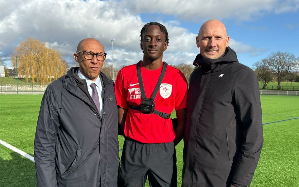 Phillipe Diallo, Aliou Dieng et Antony Gautier lors du match de Challenge 35 entre l’AS Saint-Jacques D (D4) et l’Espérance Chartres-de-Bretagne D (D3).