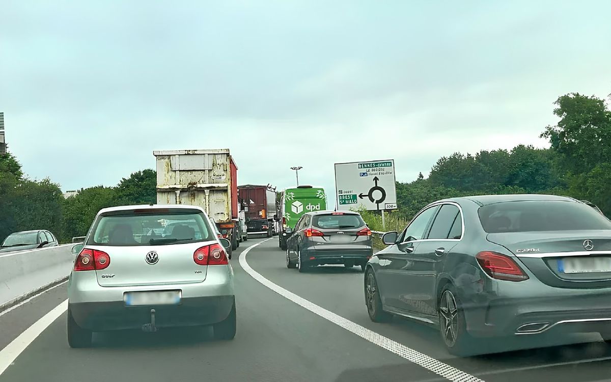 « La rocade est systématiquement bouchée » : Rennes est-elle vraiment la métropole la plus embouteillée de France ?