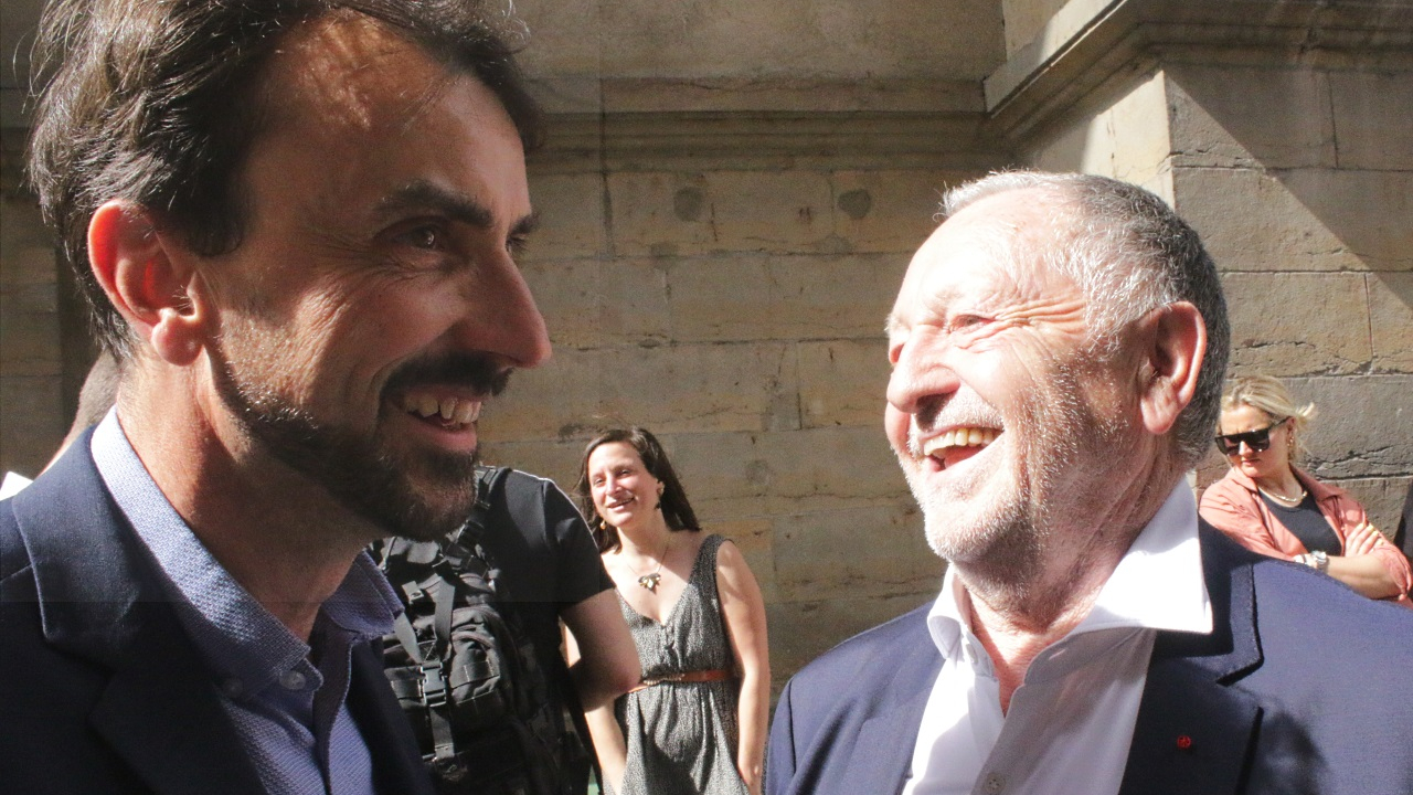 quand Grégory Doucet donne un cours magistral à Jean-Michel Aulas