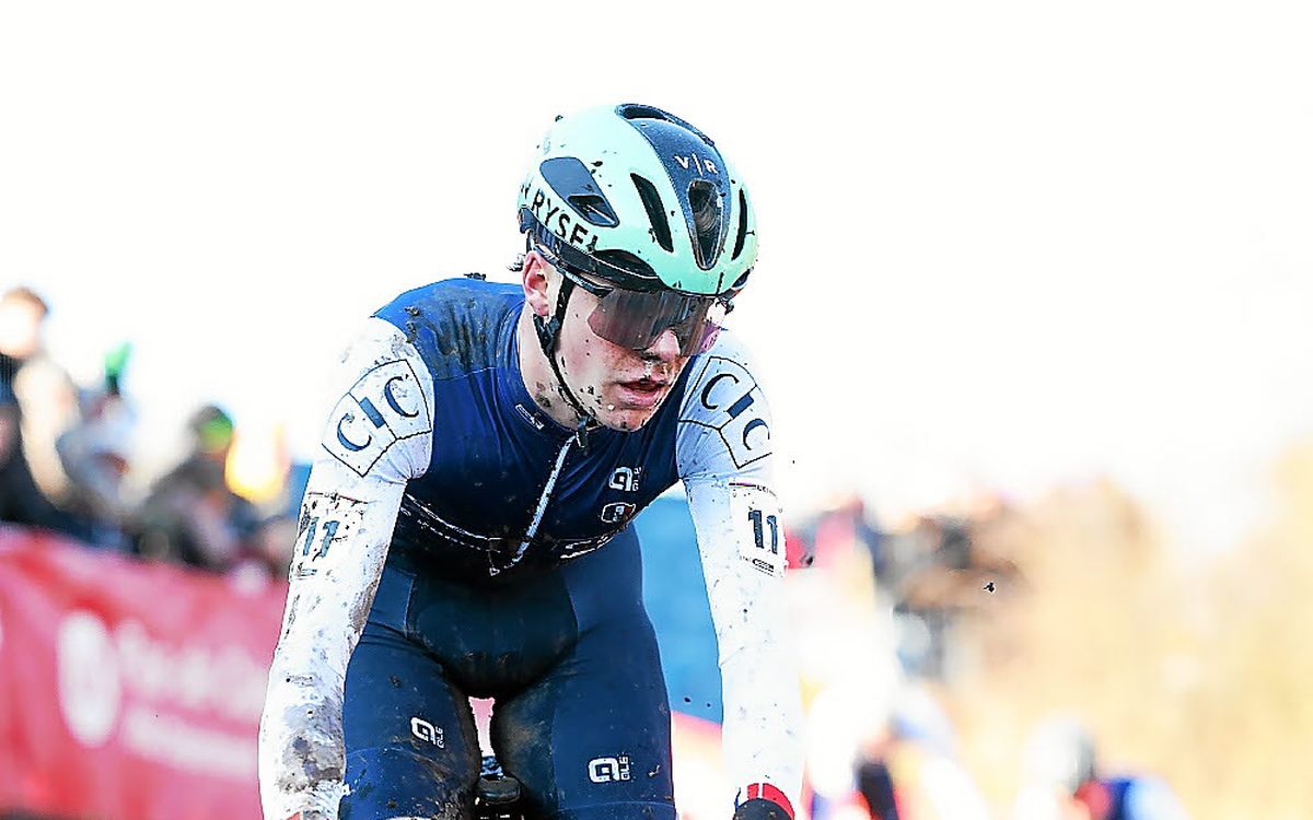 « Il est capable d’aller chercher très haut » : à 17 ans, le Breton Soen Le Pann vise le titre de champion du monde de cyclo-cross