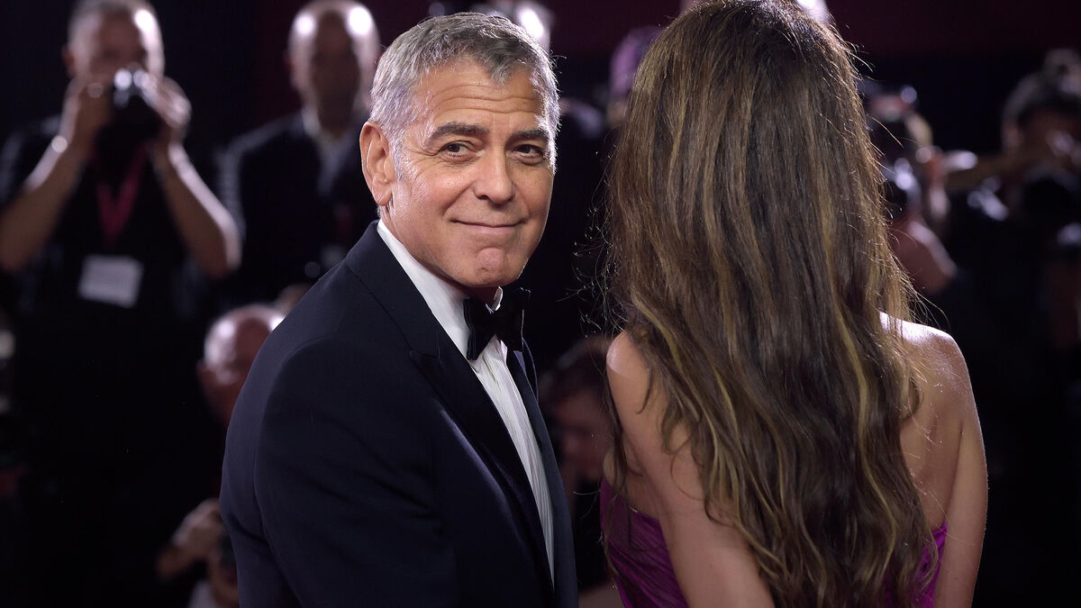 « Nous devons rendre sa grandeur à l’Amérique » : George Clooney répond aux attaques de Donald Trump après sa naturalisation française