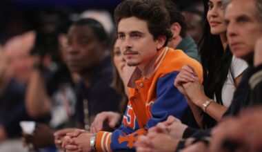 Thimotée Chalamet après son sacre aux Golden Globes : « Pour que 2026 soit vraiment parfaite, il faudra que Saint-Étienne remonte en Ligue 1 » - L'Équipe