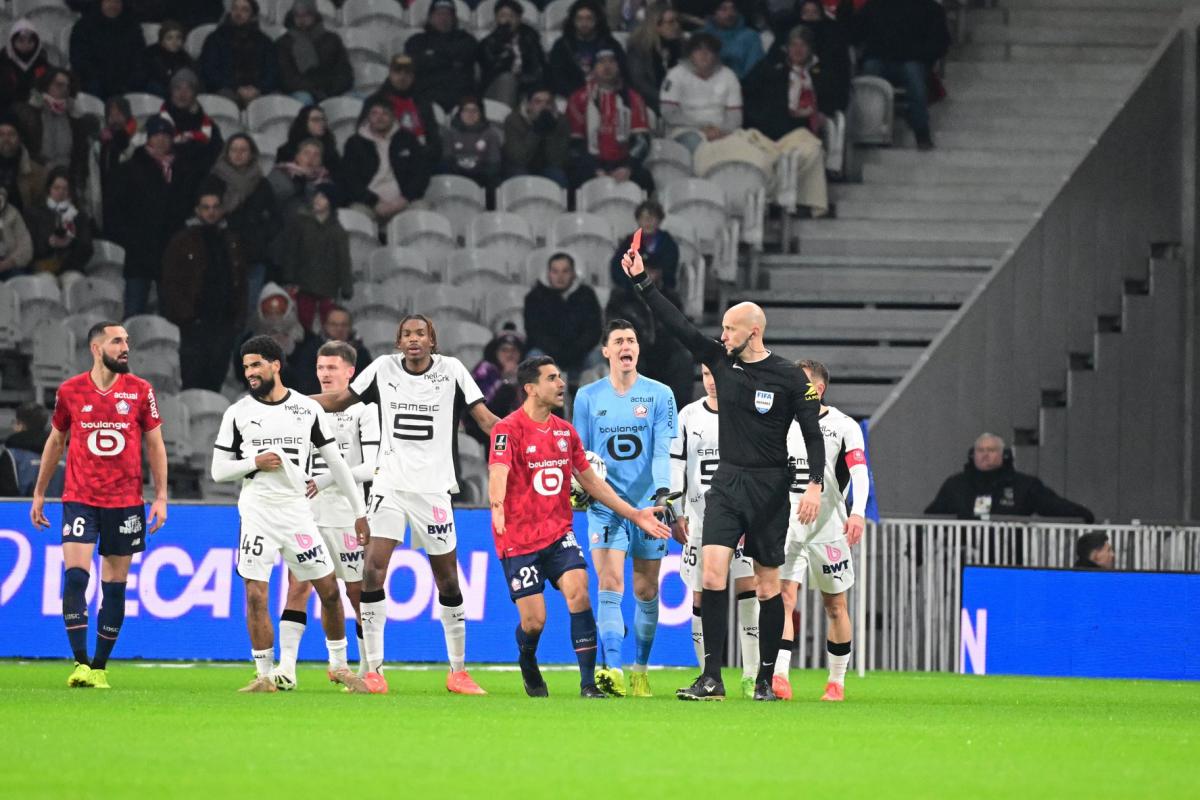La Direction technique de l'arbitrage confirme le carton rouge du Lillois Alexsandro contre Rennes - L'Équipe