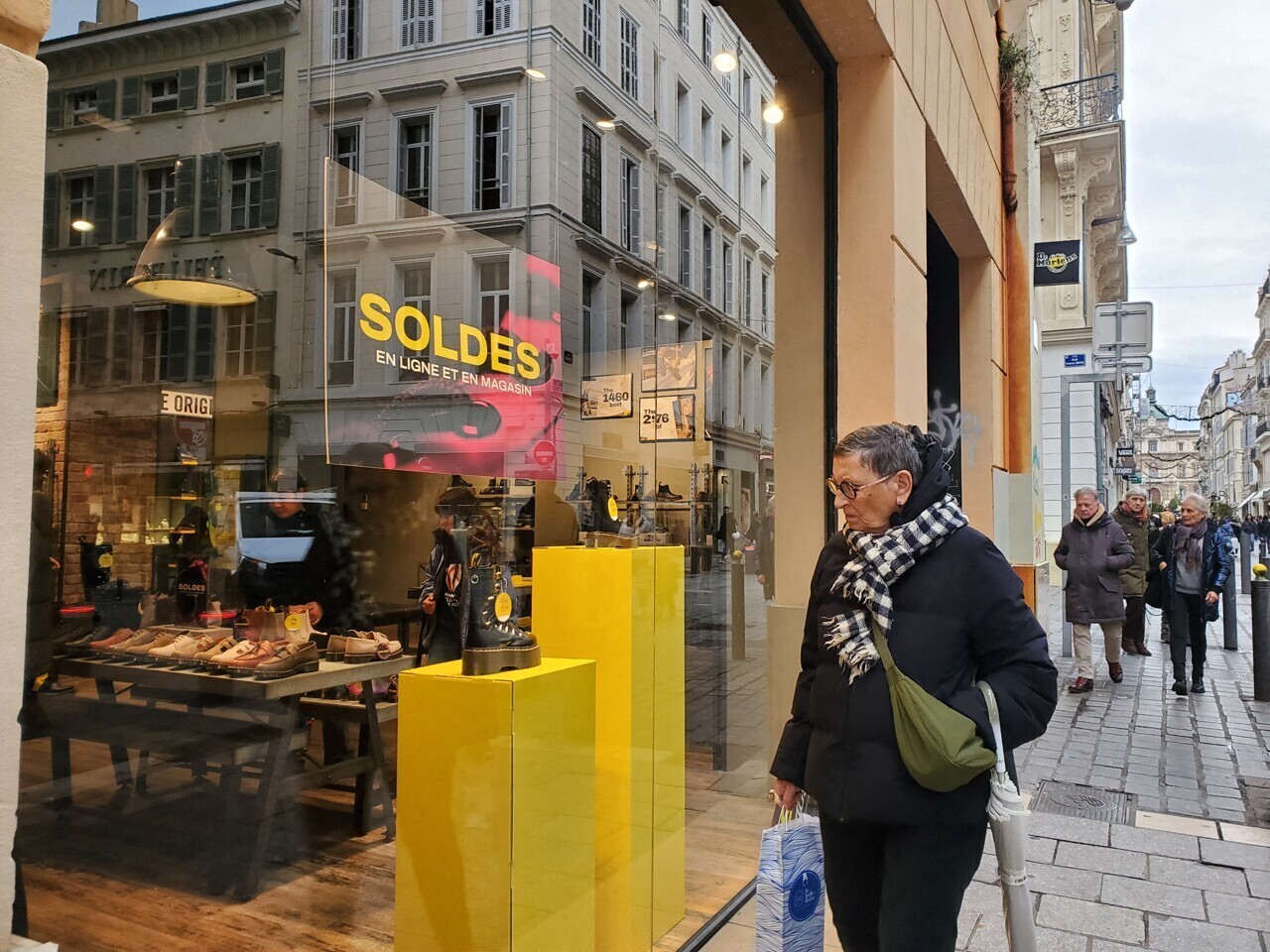 à Rennes, les soldes débutent ce mercredi... dans le froid