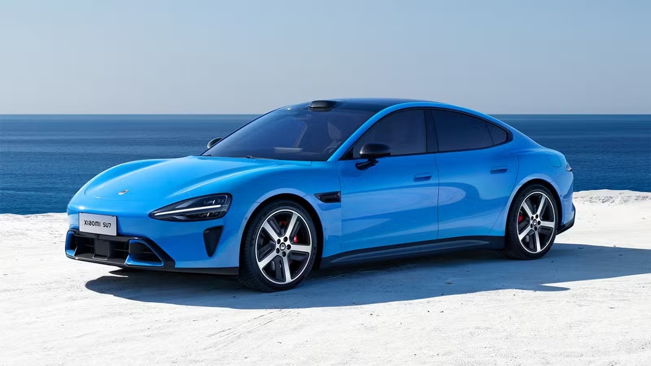 Xiaomi SU7 2026 : 900 km, bientôt à 35 000 € en Europe ?