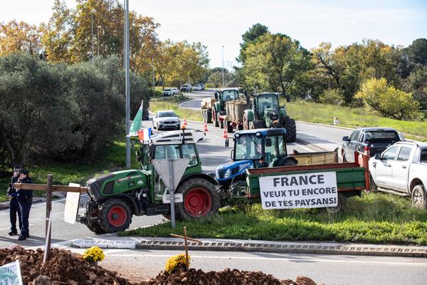 Les agriculteurs du Var manifestent leur ras-le-bol, et leurs revendications sont nombreuses… Photo doc Camille Dodet
