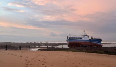 Le bateau de pêche échoué aux Sables-d’Olonne ne reprendra pas la mer