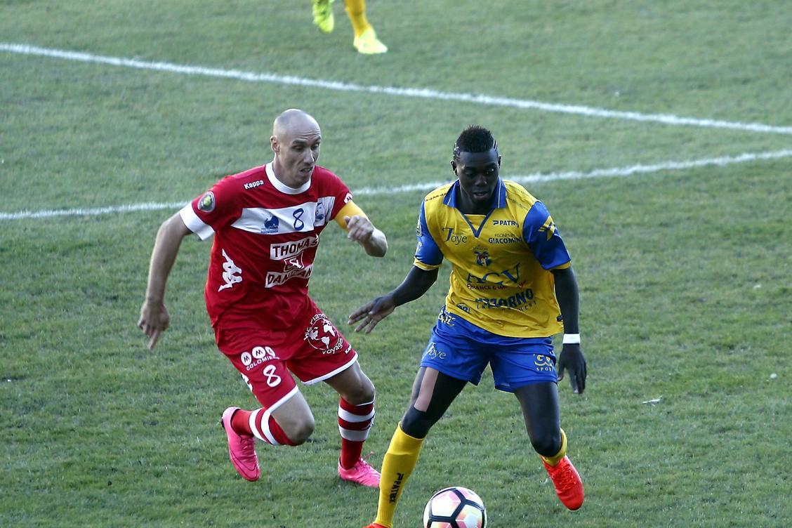 à Toulon, David Gomis est attendu comme le Messie