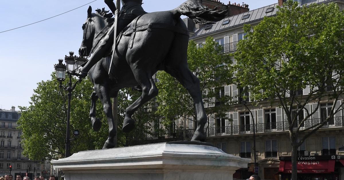 garde à vue pour un homme ayant volé l'épée d'une statue de Jeanne d'Arc