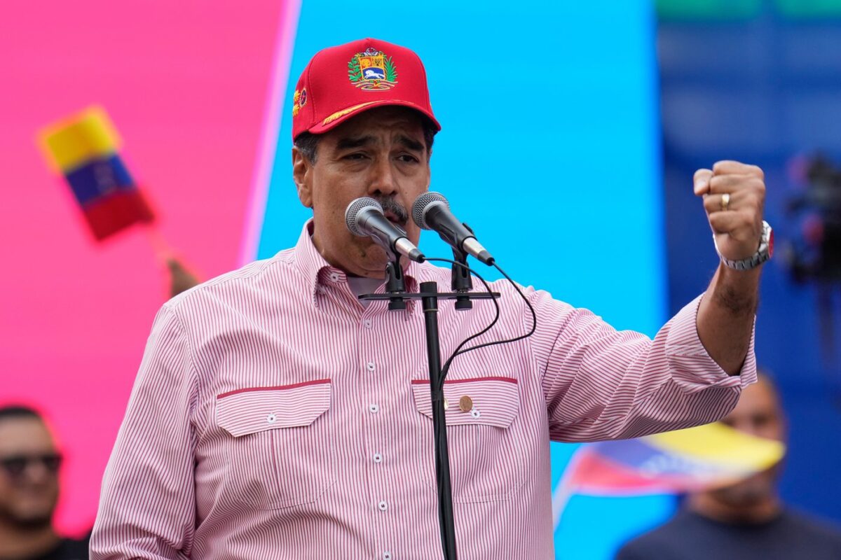 Plusieurs pays réagissent à la capture du président vénézuélien Maduro