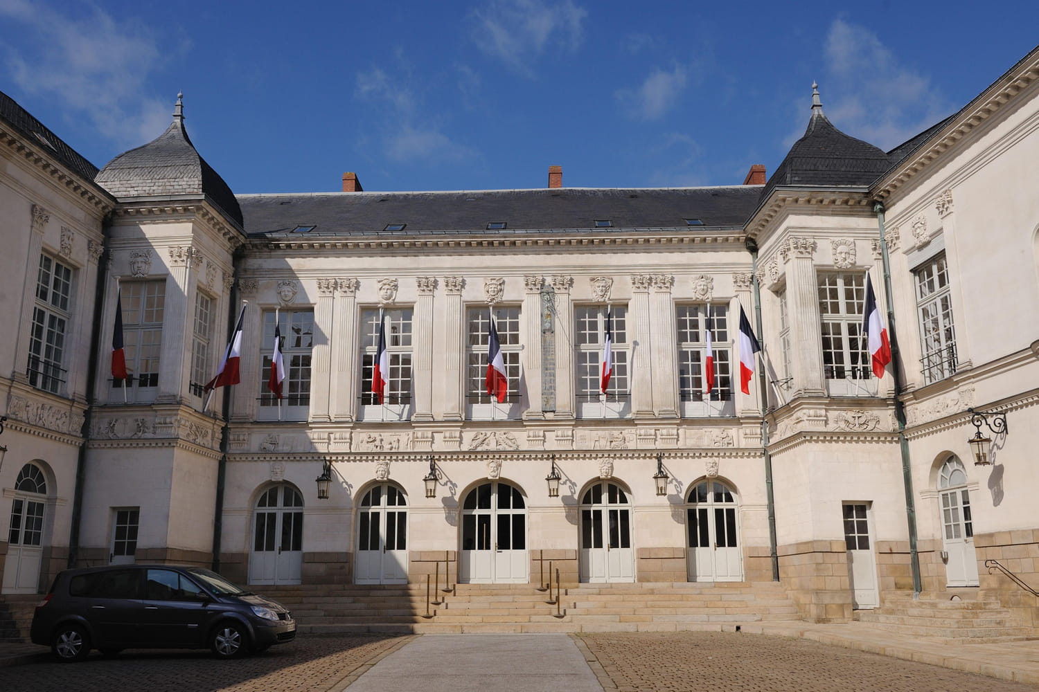 tous les candidats et les tendances