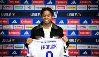 "Mon coeur et ma tête sont à Lyon", dit Endrick