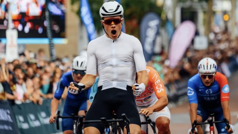 Cyclisme. Championnats d'Australie - Jensen Plowright bat Sam Welsford sur le Critérium