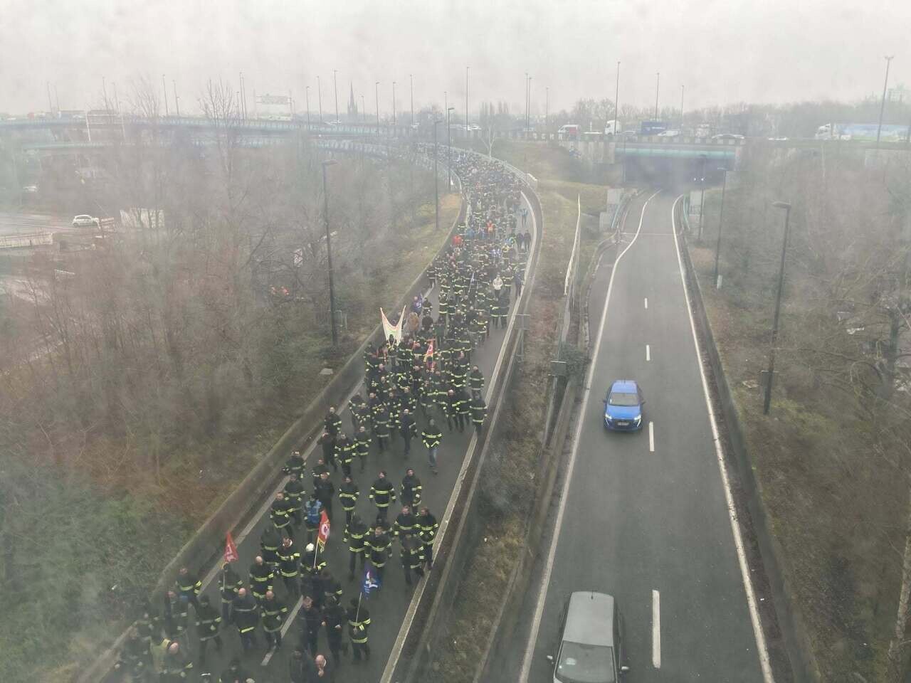les pompiers manifestent à Lille ce jeudi