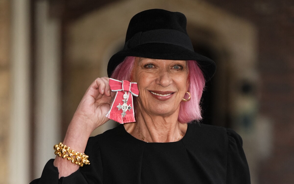 Mary Greenwell et sa médaille de MBE, le 29 janvier à Londres.