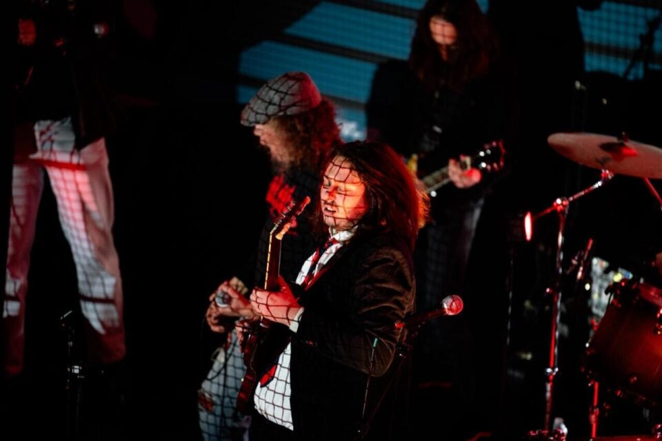 Un concert a été donné avant le match.