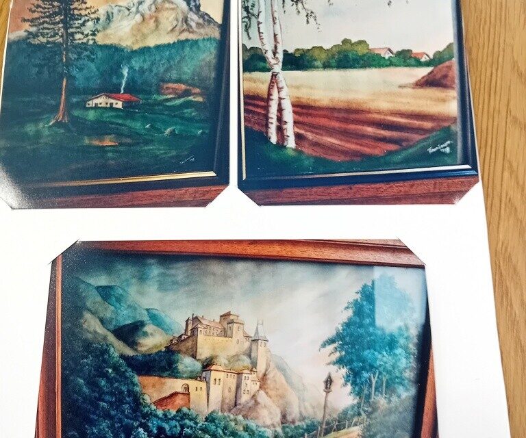 Les trois tableaux rendus à la famille du peintre allemand.