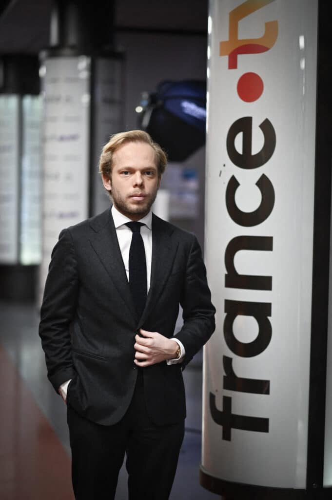 Nagui : l’animateur atomise le député Charles Alloncle et menace de procès !