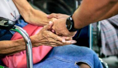 Royaume-Uni: accusés de trop-perçus, des proches aidants dans le collimateur de la justice - Reportage international