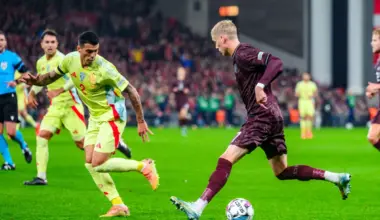 Albert Grønbæk prêté à Hambourg ©Alamy