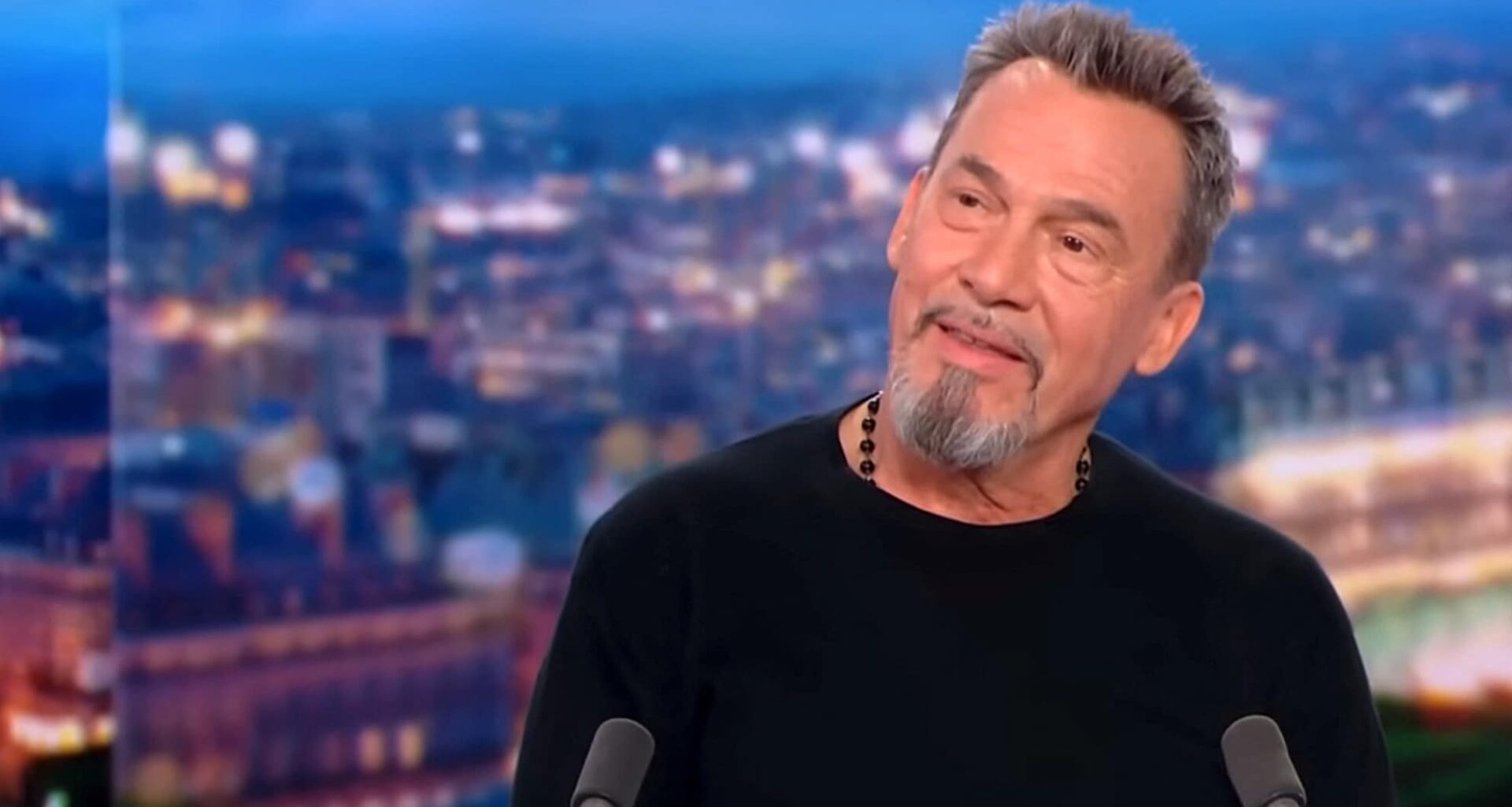 "Le jour où je vais commencer à m'en mêler…" : fou de rage, Florent Pagny se lâche