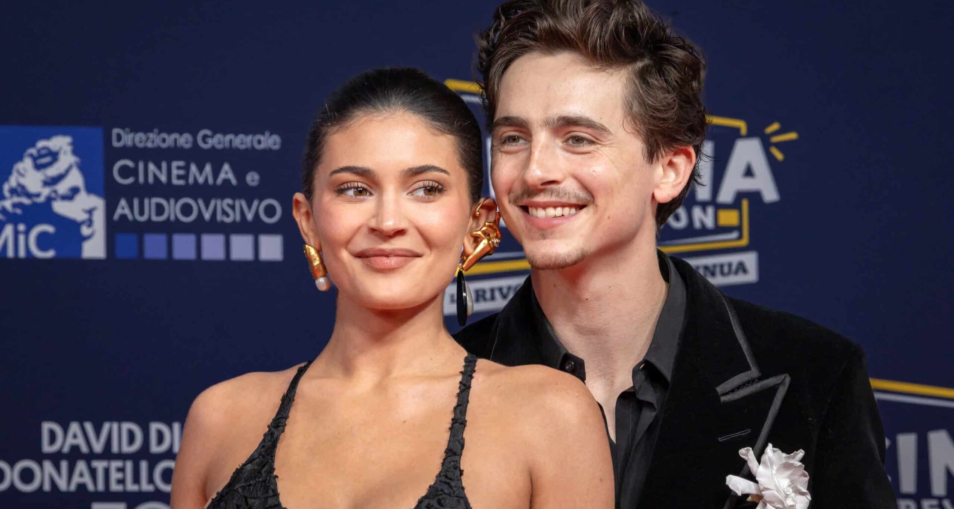 Kylie Jenner et Timothée Chalamet se sont-ils disputés pendant la cérémonie des Golden Globes ? Une vidéo fait le buzz