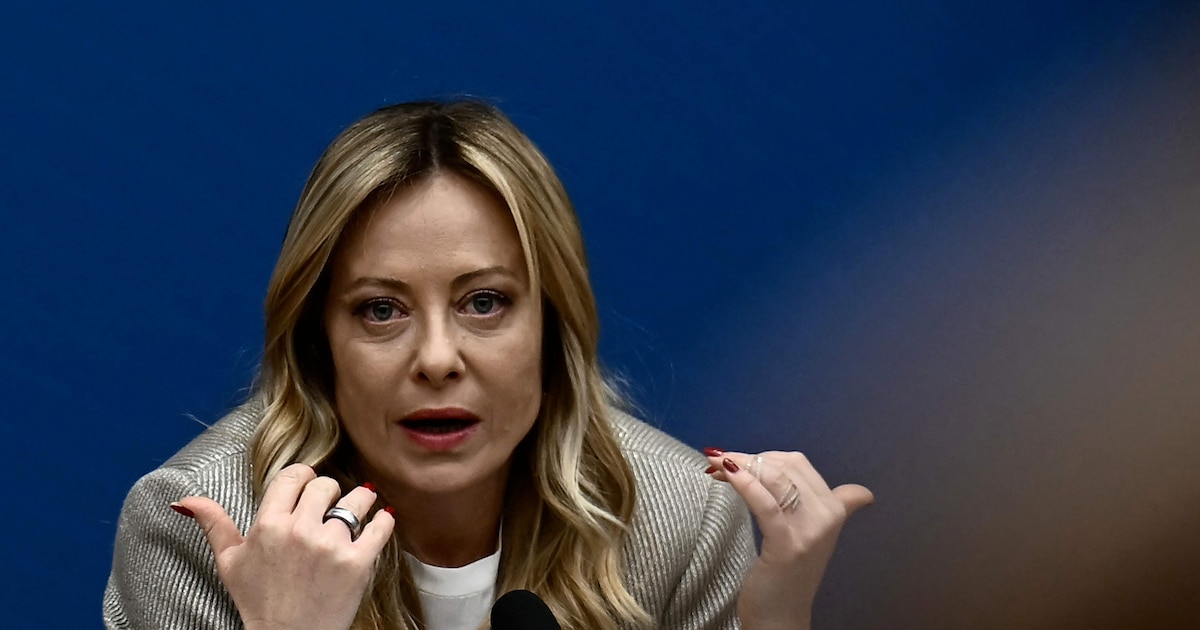 "Le moment est venu où l'Europe devrait parler aussi avec la Russie" : Giorgia Meloni plaide pour un envoyé spécial européen