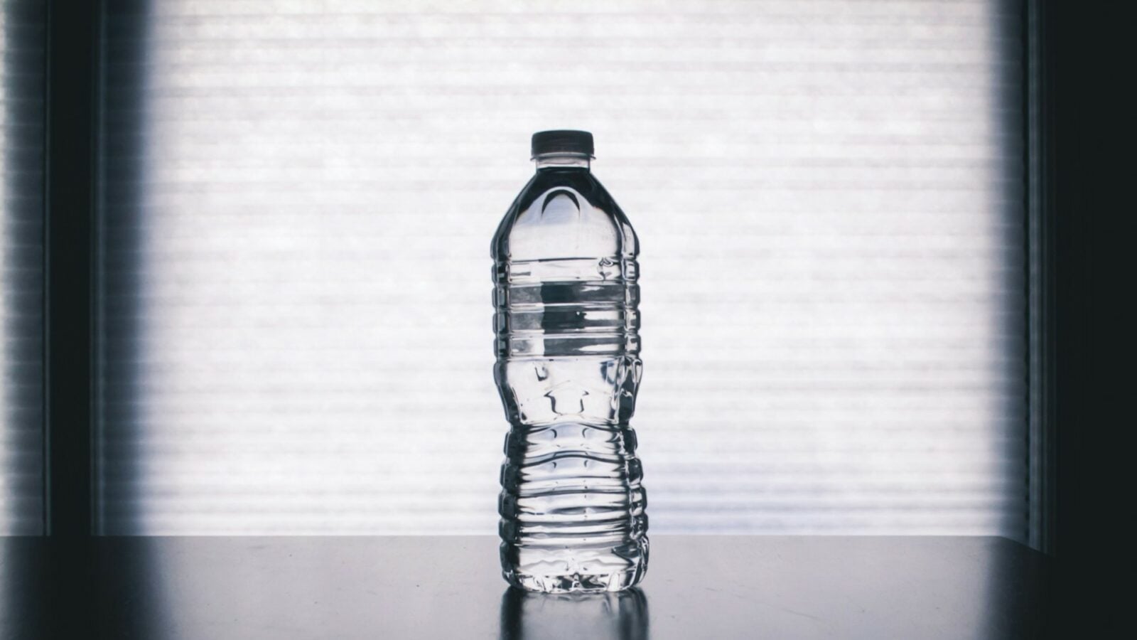 pourquoi vous devriez arrêter de boire de l’eau en bouteille dès maintenant