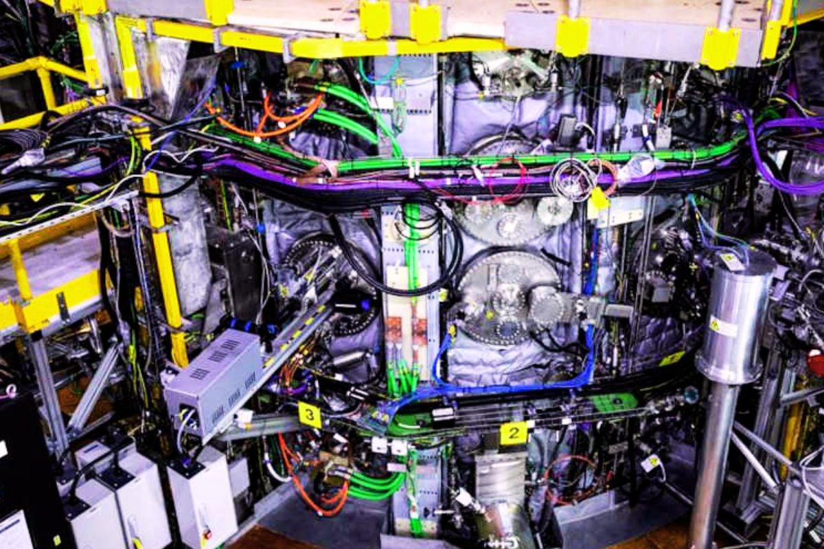 Le Royaume-Uni prépare un monstre capable de torturer le plasma dans tous les sens pour rapprocher l'humanité de la fusion nucléaire