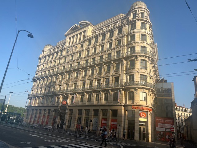 Grand magasin des cordeliers 6eme sens