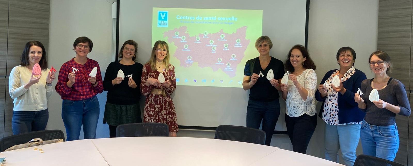 Les sages-femmes des centres de santé sexuelle du Conseil Départemental des Vosges et les nouveaux outils pédagogiques imprimés en 3D par la Halle des Matériaux de l'EEIGM